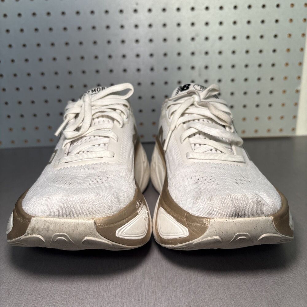 New Balance Fresh Foam X More v5 Womens Sz 8 White Sea Salt Gold Shoes Sneakers - Picture 5 of 16